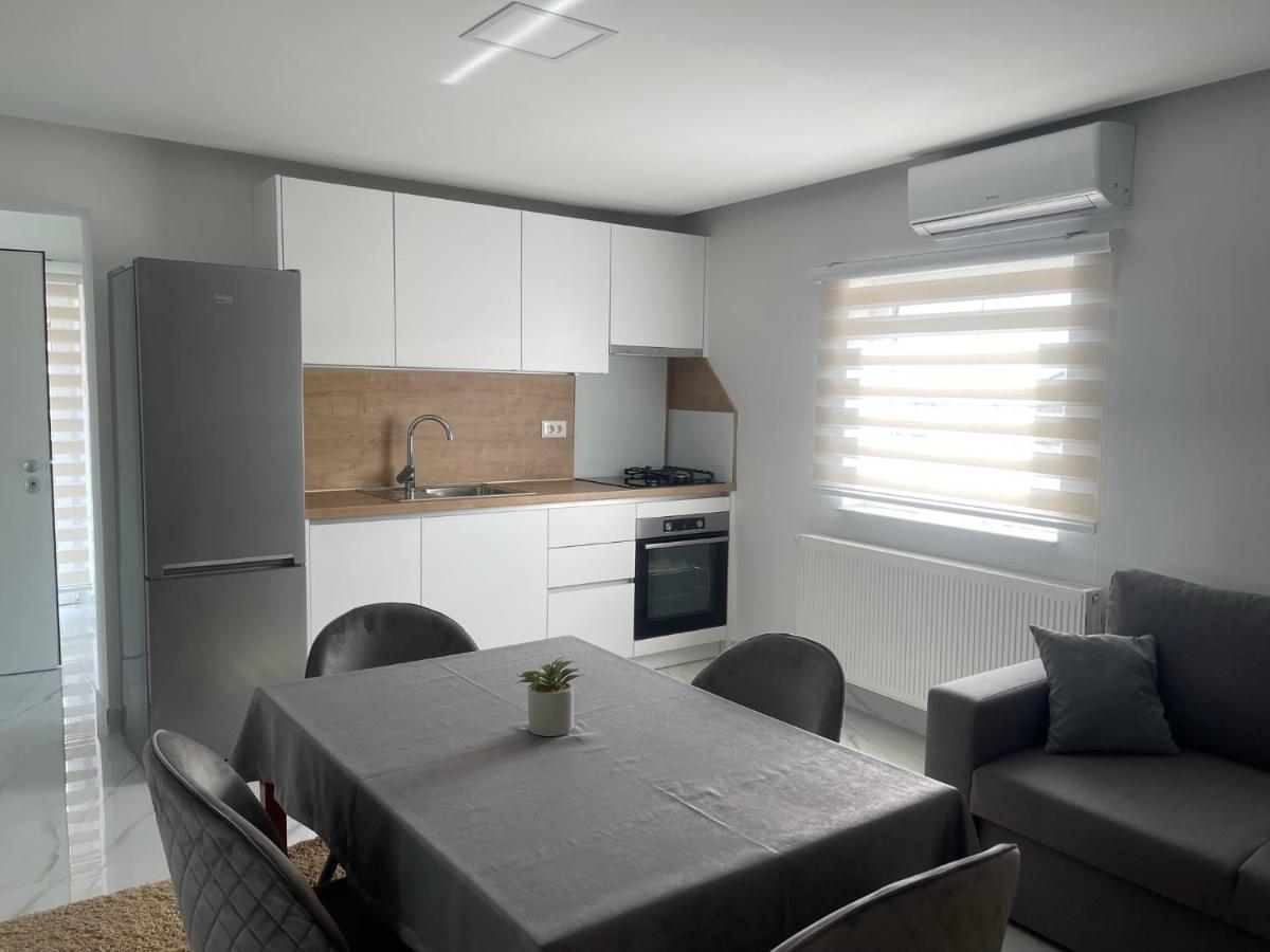 Rozi Apartments Zagabria Esterno foto