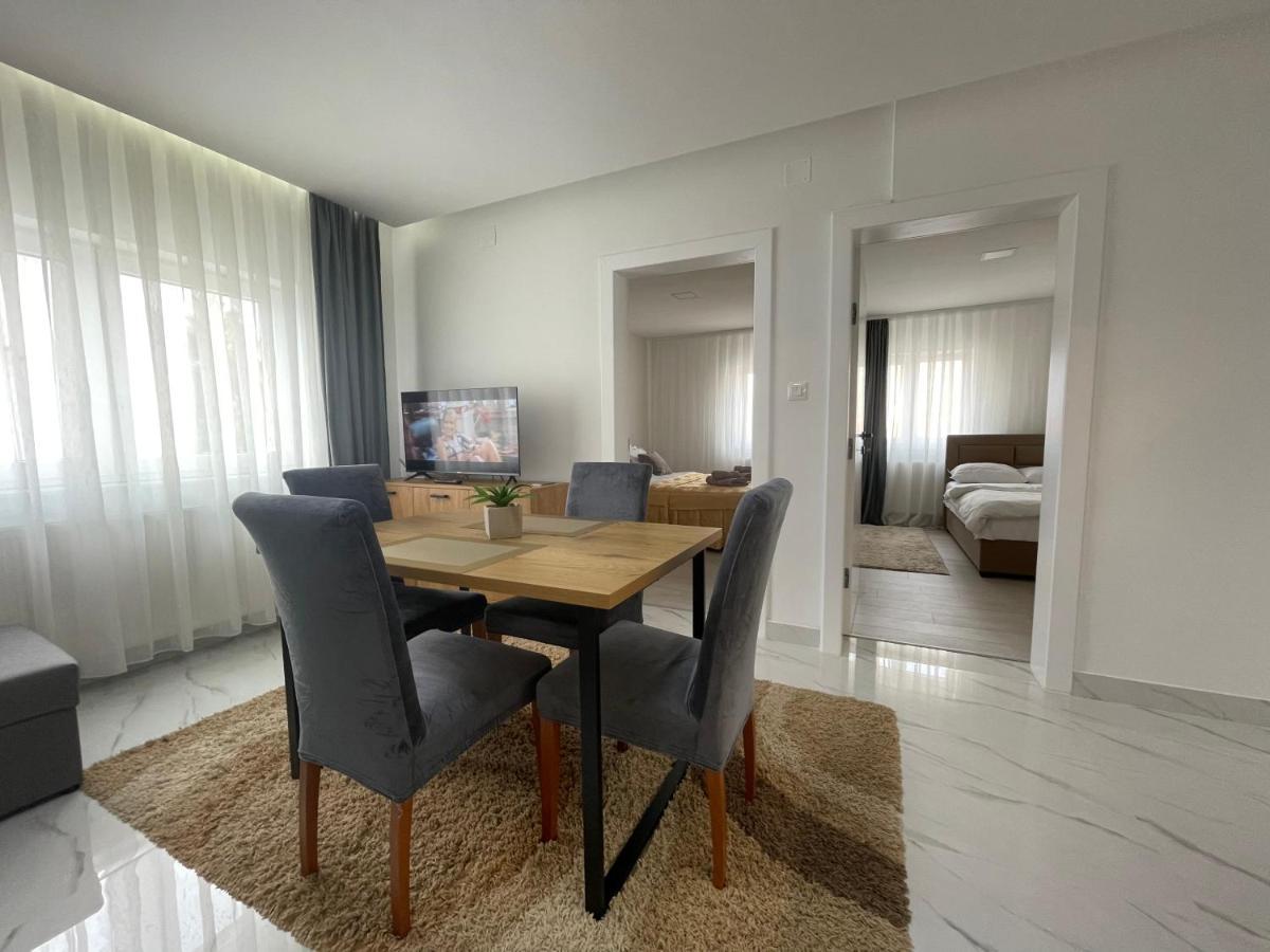Rozi Apartments Zagabria Esterno foto