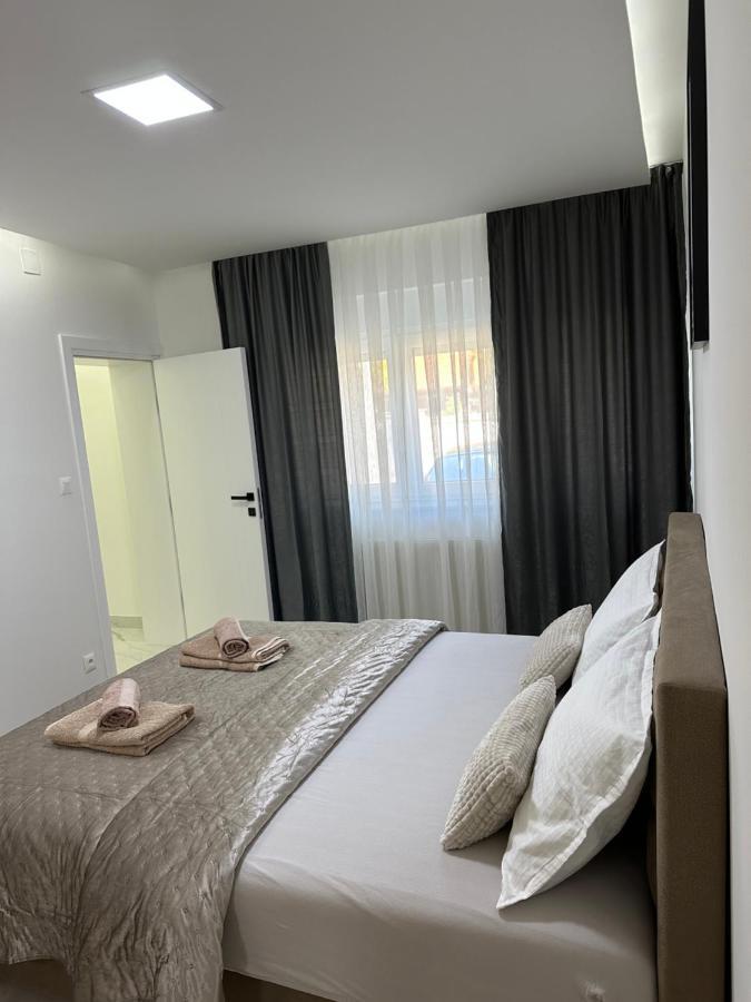 Rozi Apartments Zagabria Esterno foto